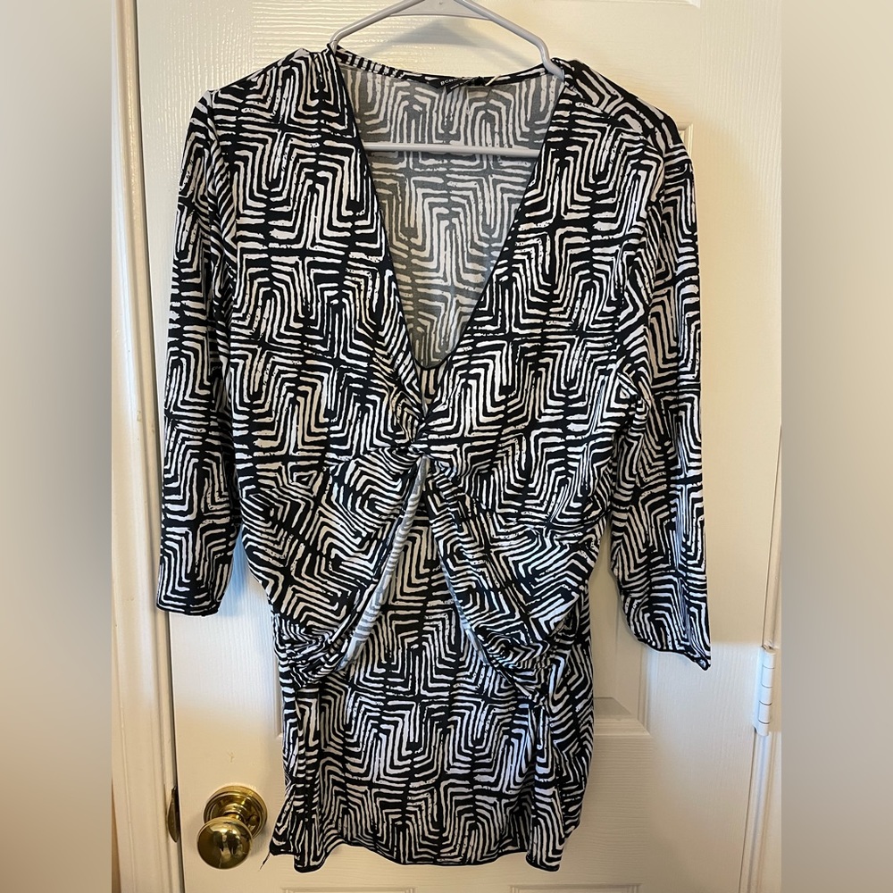 This blouse is so classy